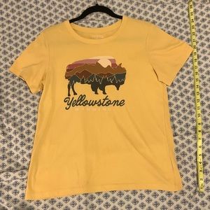 Time and Tru Yellowstone Wyoming Shirt. Size S (4-6)